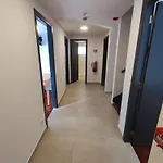 Airport Gal Olivais Conforto, Terraco E Localizacao Premium Nos Olivais Penzion