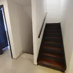 Airport Gal Olivais Conforto, Terraco E Localizacao Premium Nos Olivais Guest house
