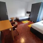 Airport Gal Olivais Conforto, Terraco E Localizacao Premium Nos Olivais Guest house Lisbon
