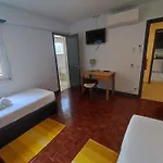 Airport Gal Olivais Conforto, Terraco E Localizacao Premium Nos Olivais Lisbon