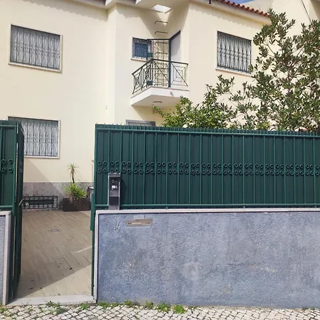 Airport Gal Olivais Conforto, Terraco E Localizacao Premium Nos Olivais Πανσιόν Lisboa