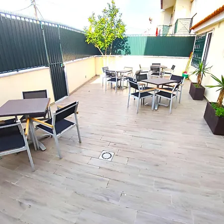 Πανσιόν Airport Gal Olivais Conforto, Terraco E Localizacao Premium Nos Olivais Lisboa