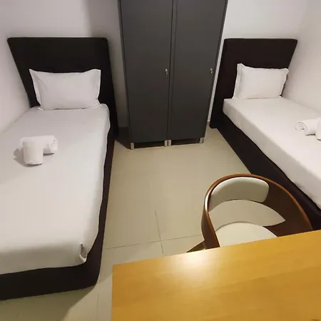 Πανσιόν Airport Gal Olivais Conforto, Terraco E Localizacao Premium Nos Olivais *